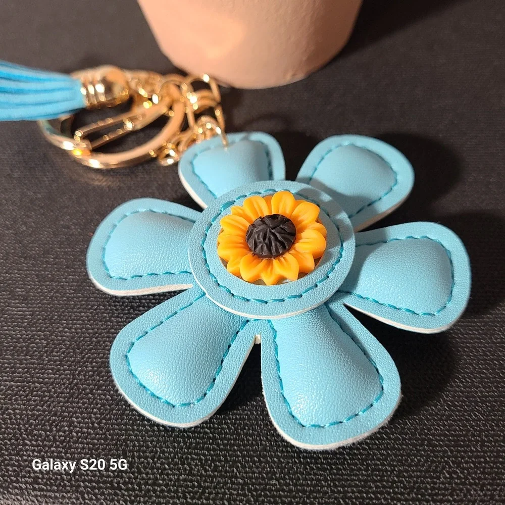 Blue Flower Keychain Tassel Charm Cute Purse Bag Charm Accessories for‎ Women